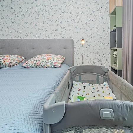 A Quiet Haven In The Heart Of Action Free Parking
