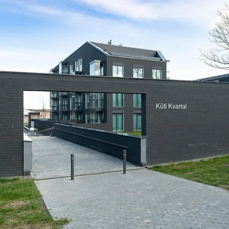 A Quiet Haven In The Heart Of Action Free Parking Apartment *