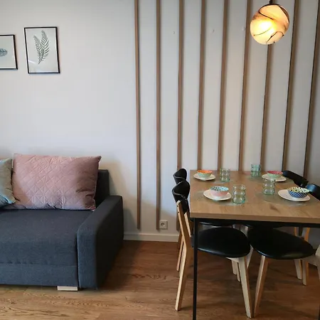 A Quiet Haven In The Heart Of Action Free Parking Apartamento